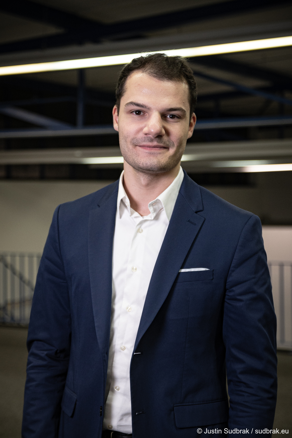 Portrait (100).jpg